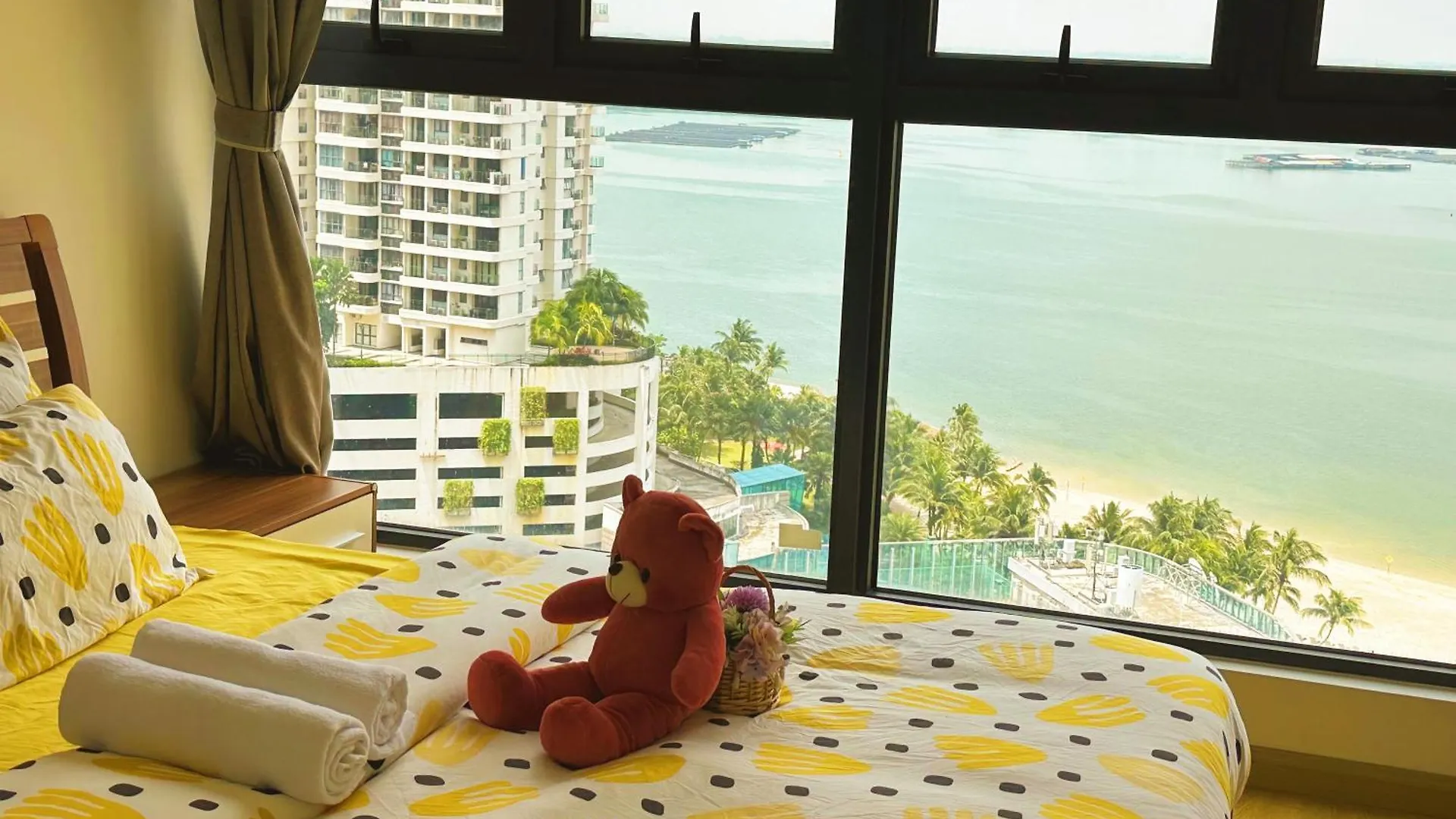 雅居清新两房一厕3-6人入住花园景 金海湾danga Bay Lägenhet Johor Bahru