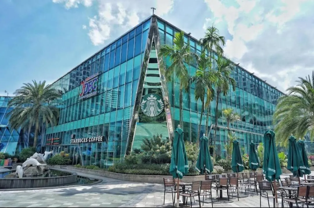 雅居清新两房一厕3-6人入住花园景 金海湾danga Bay Lägenhet Johor Bahru